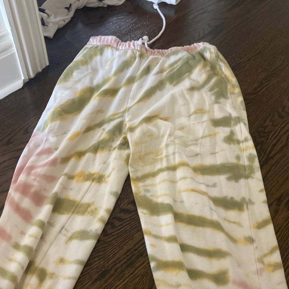 Never worn tie dye sweatpants